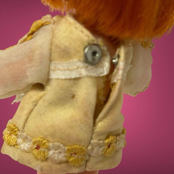 Vintage 1967 Hasbro 4” Dolly Darling Honey #8533 With Dress And Headband - Picture 15 of 16